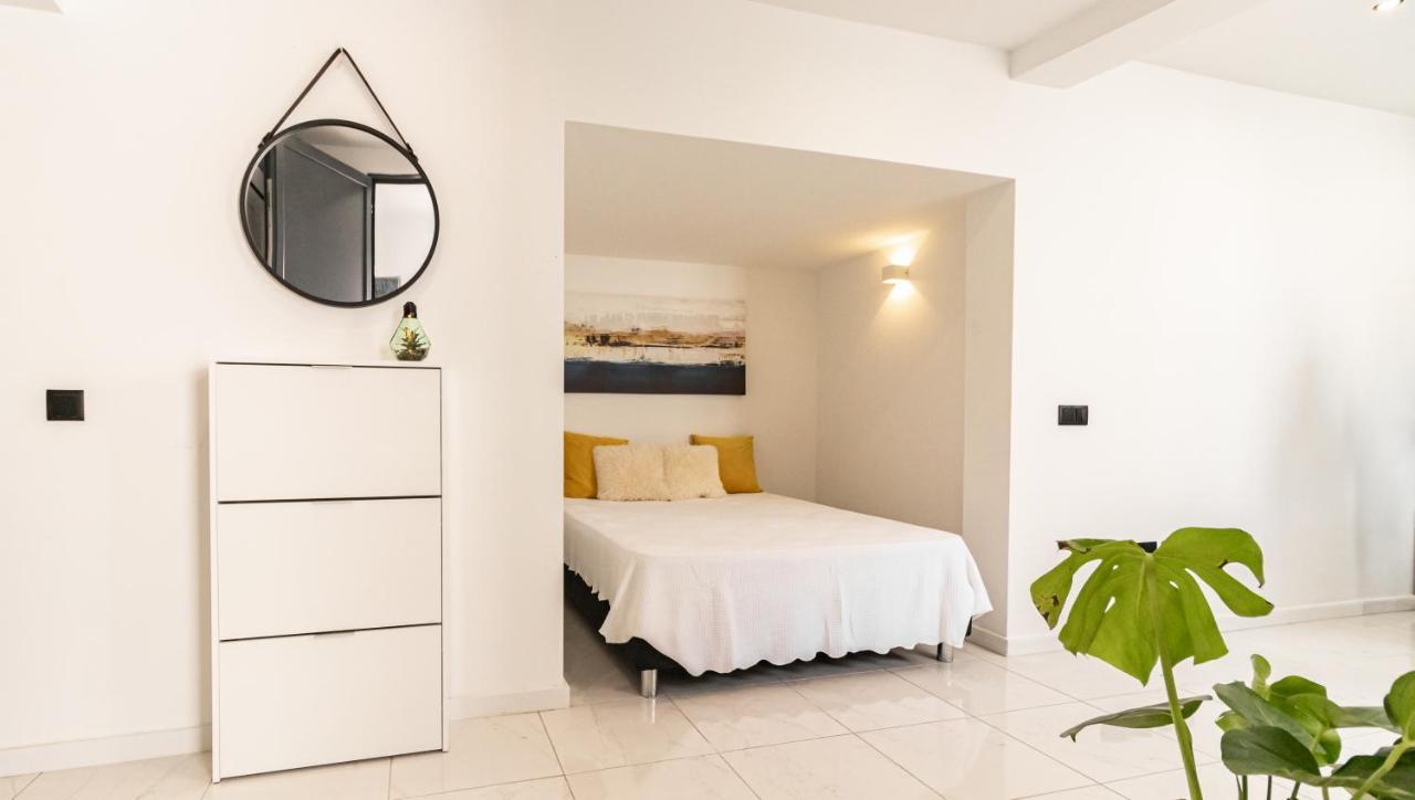 Mi Casa Es Su Casa Apartment อัลบูเฟรา ภายนอก รูปภาพ